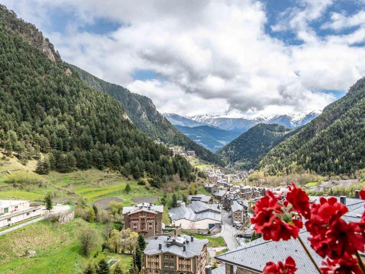 Increibles Vistas Al Valle De Arinsal Ny - A Pie De Pistas - Parking Incluido L By Bonesvacances Luaran gambar